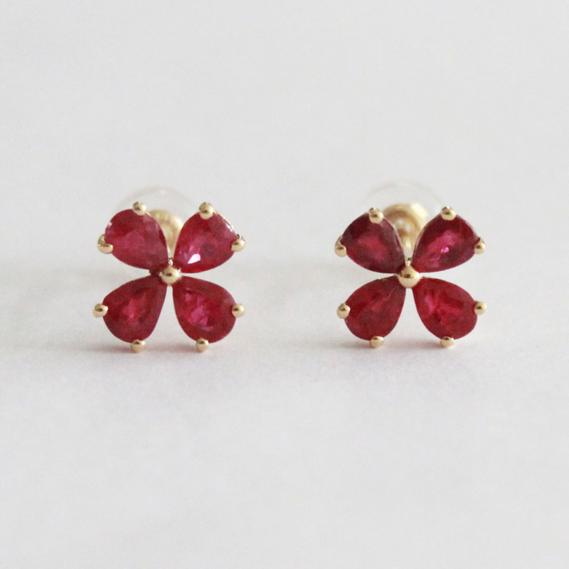 ARETES FLOR ODALIS