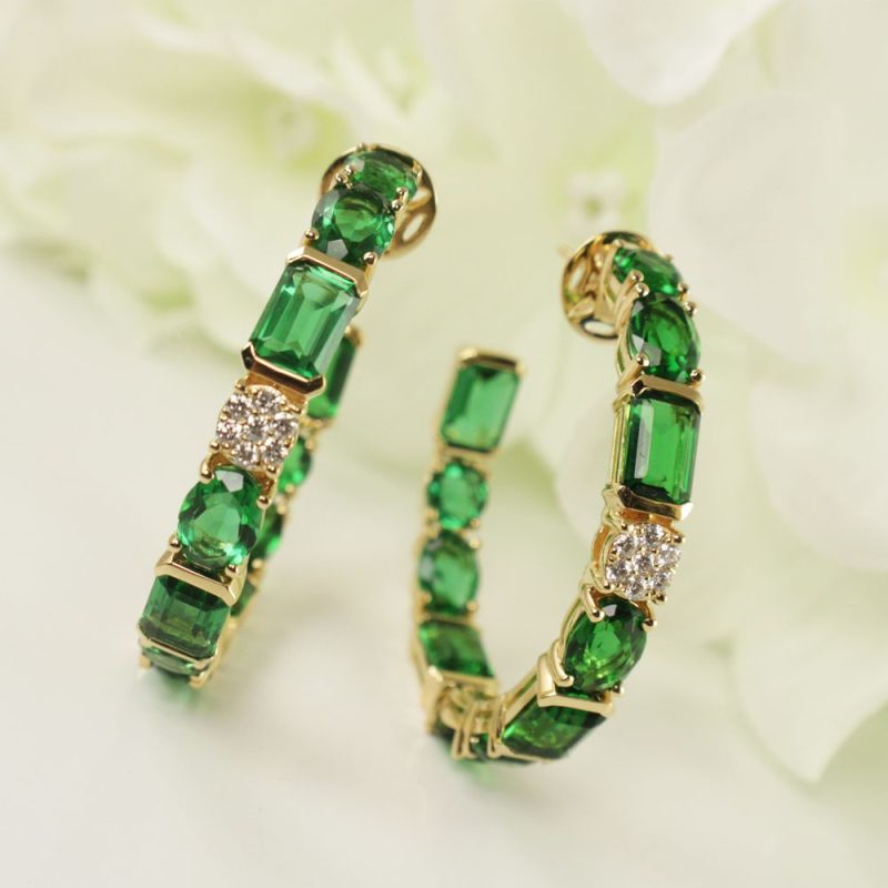 ARETES DE ORO AMARILLO CON TOPACIO VERDE