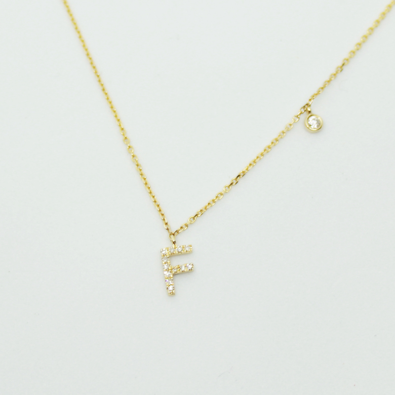 COLLAR INICIAL LUNA ¨F¨