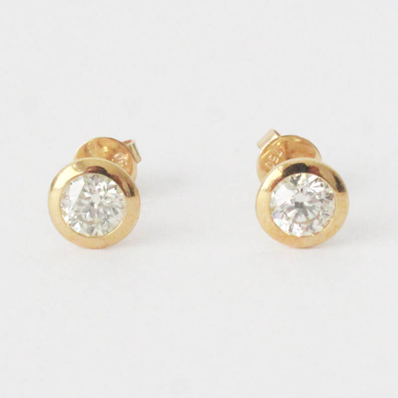 ARETES SOLITARIO ZEILA